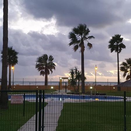 La Tortuga I, Encantador Apartamento Con Garaje En Primera Linea De Playa Tarifa Esterno foto